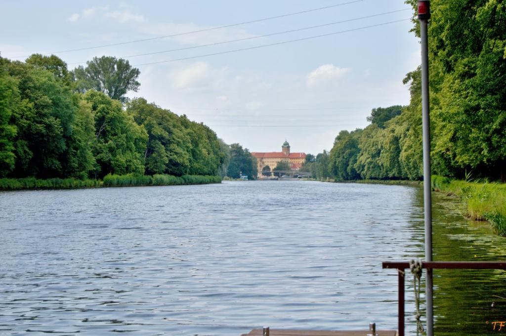 Výhled na Labe směrem k poděbradskému zámku